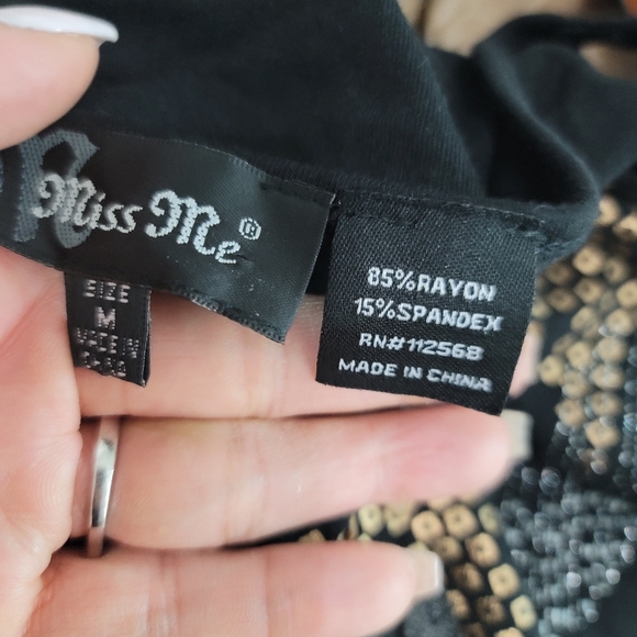 MISS ME INCREDIBLE EMBELLISHED SEQUINS TOP SZ Med. - Picture 2 of 16